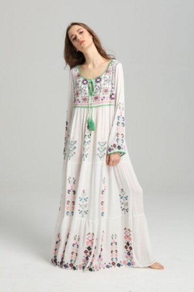 画像1: women's bohemian embroidered flower dress one piece ボヘミアン刺繍ロングマキシドレス　ワンピース (1)
