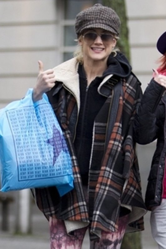 画像2: NEW Wool Check Borg Cape (2)