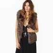 画像2: Women's fashion stripes sleeveless lapel imitation fur vest フェイクファーベスト　ジレ　プラスサイズあり (2)