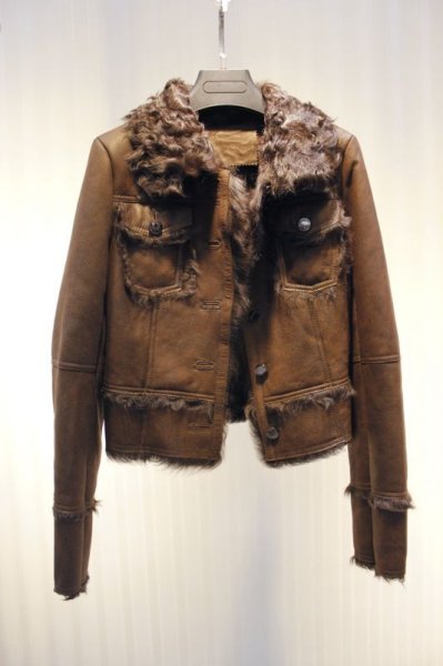 画像1: lambs fur one piece of cracked light locomotive short section fur coat Jacket リアルラムシープスキンファージャケット　ブルゾン　コート (1)