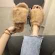 画像4: women's rabbit fur  Flat Sandal Slipper flip-flops ラビットファーフラットサンダル　ミュールスリッパ (4)