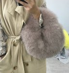 画像1: Real fox fur handcuffs hand-held furbag  tote bag   リアルフォックスファーサークル型トートバッグ (1)