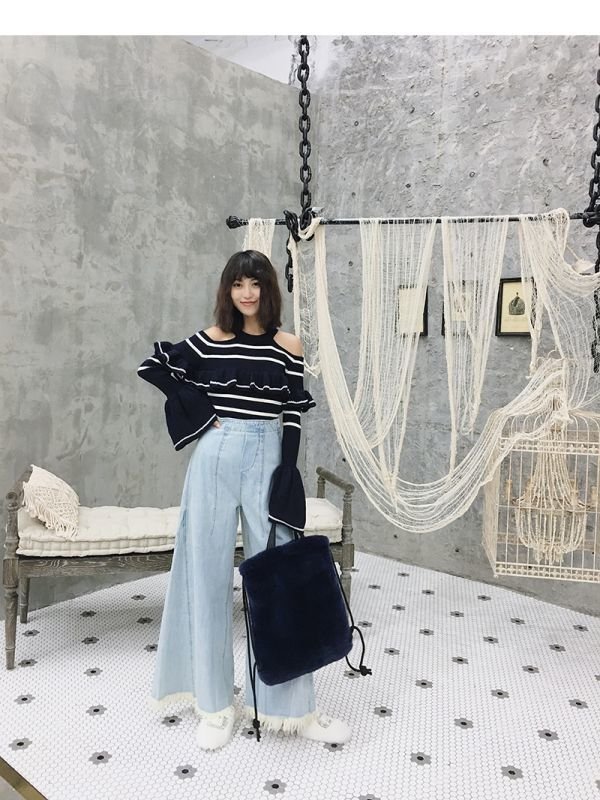 画像3: Woman’s Striped Trumpet Sleeve Sweater ボーダーチューリップスリーブカットアウトセーターニット プルオーバー (3)