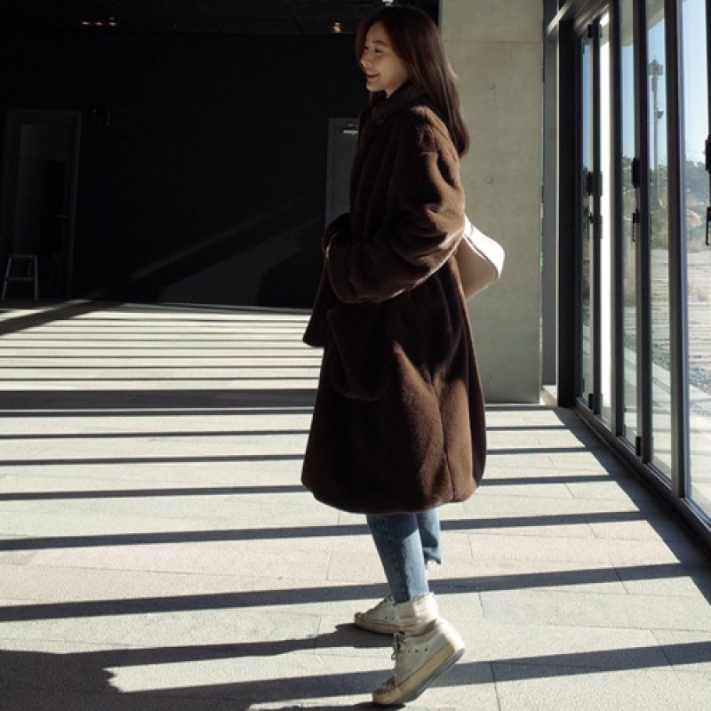 画像9:  women's  long paragraph fake fur coat plush fluffy coat jacket エコファーモコモコロングコート (9)