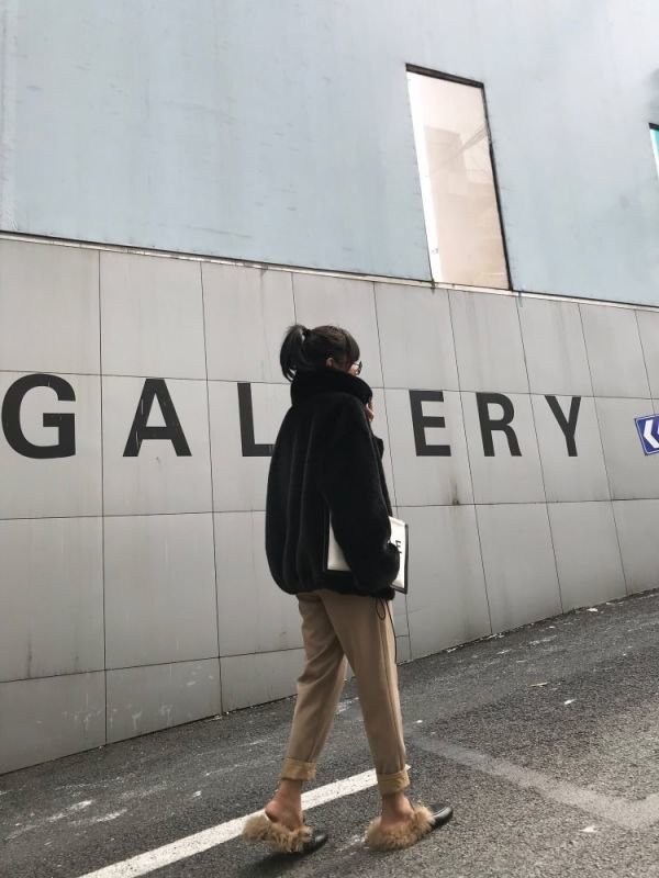 画像4:  women's fake fur Oversized blouson coat  jacket エコファーフェイクファーモコモコオーバーサイズブルゾン ジャケット コート (4)