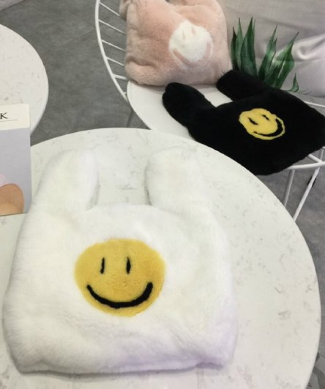 画像9: Big Bang Rex Rabbit Fur Bunny Bag Smile Bag スマイルがポイントのリアルレックスラビットファートート クラッチバック ハンドバック (9)