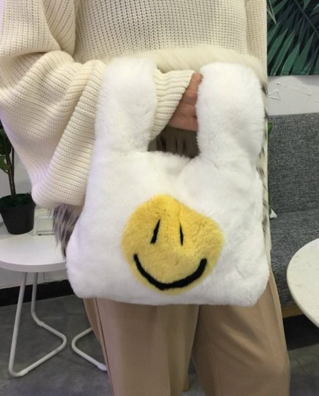 画像6: Big Bang Rex Rabbit Fur Bunny Bag Smile Bag スマイルがポイントのリアルレックスラビットファートート クラッチバック ハンドバック (6)
