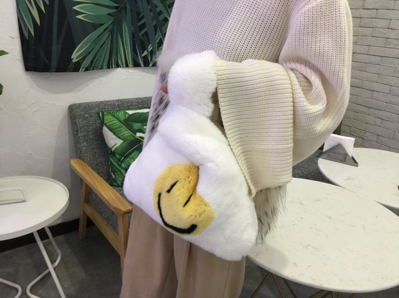画像2: Big Bang Rex Rabbit Fur Bunny Bag Smile Bag スマイルがポイントのリアルレックスラビットファートート クラッチバック ハンドバック (2)