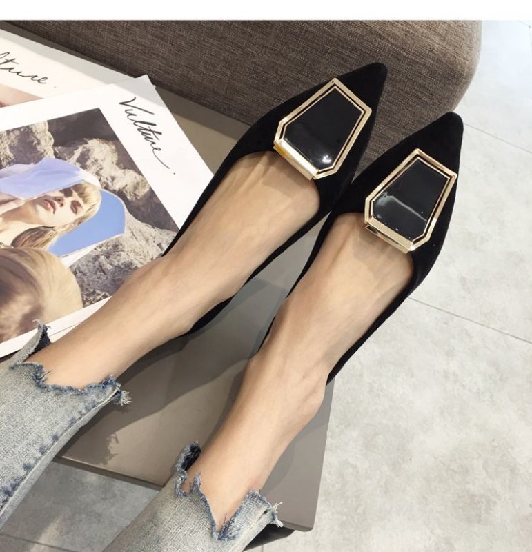 画像8: Women’s pointed shallow mouth suede square buckle soft sole shoes 　スエードスクエアバックルソフトソールフラットパンプス　 (8)