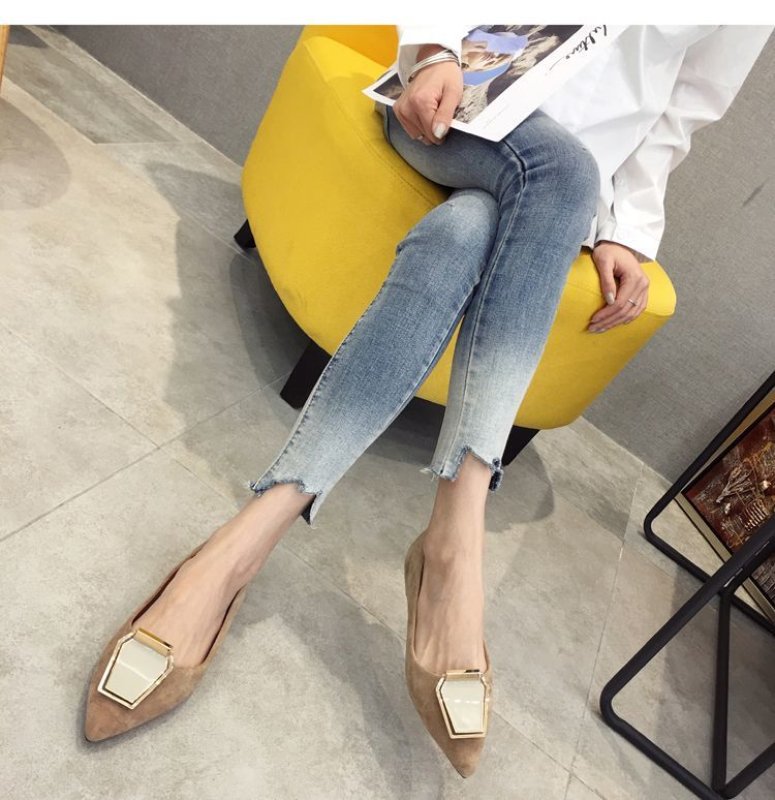 画像6: Women’s pointed shallow mouth suede square buckle soft sole shoes 　スエードスクエアバックルソフトソールフラットパンプス　 (6)