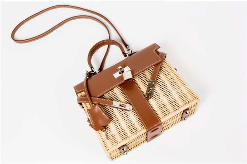 画像10: Woman Handmade rattan  straw handbag woven bag シンプルトート　セカンド籠　かごバック (10)