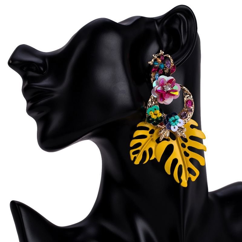 画像9: flower diamond  earrings　エスニック大き目のフラワー＆ラインストーンピアス　イヤリング (9)