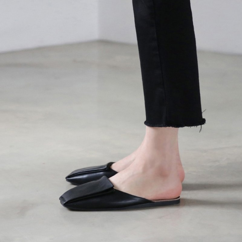 画像5: Women'ssquare head flat slippers outside wearing simple wild Baotou sandalsレザーフラットミュール サンダルスリッパ シューズ・靴 レディース 女性用 シューズ  (5)