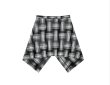 画像3: men's  high street hem layered inside decorative black and white plaid skirt  レイヤードストリーマスケートボード ストリートファッションストリートウエストチェックシャツブラウス男女兼用　 (3)