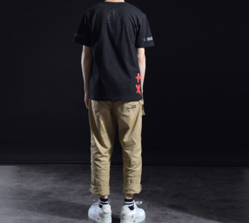 画像7: men's Ghost face creative personality small fresh graffiti skateboard half sleeve t-shirt  スケートボード ストリートファッションラウンド半袖Ｔシャツ 男女兼用　 (7)