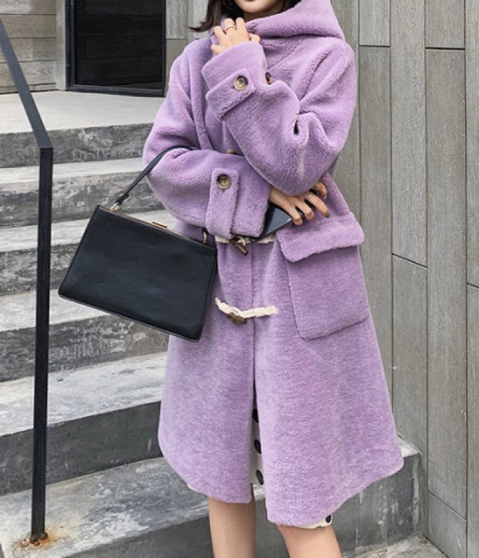 画像3: Woman's sheep shearing female hooded horn buckle wool grain fur coat  velvet jacket  シープスキンシャーリングダッフルコートコート  (3)