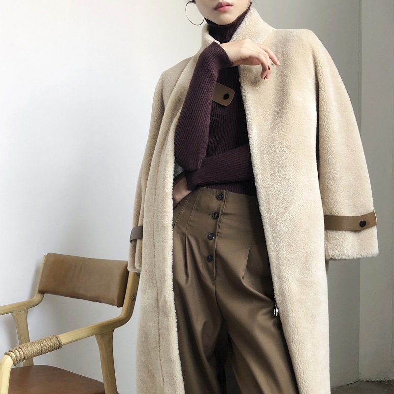 画像15: Women's sheep sheared large grain  fur  long coat jacketシープスキンシアドシンプルベルトレザーがポイントロングコート (15)