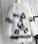 画像2: Women's floral design, hand-woven wool fur coat, long section　メッシュ製織軽くて暖かモンゴリアンファーフラワーコート　ジャケット (2)