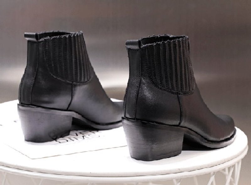 画像7:  women's  leather retro British motorcycle boots シンプルレザーサイドゴアショートスター星付きマーチンブーツ ブーティブーツ アンクルブーツ (7)