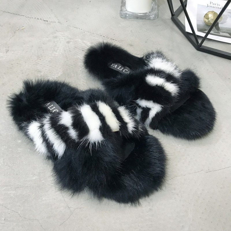 画像3: women's  Black and white stitching fashion rabbit hair cross  slippers Sandals　モコモコラビットファークロスフラットサンダル　パンプス　サンダル (3)