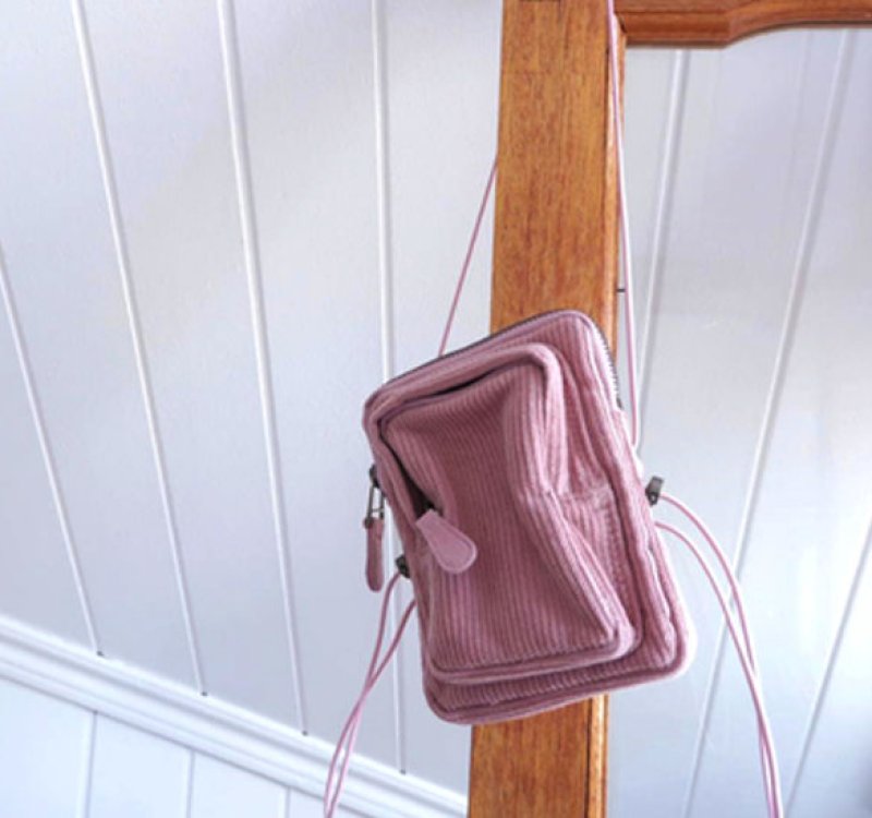 画像13:  woman’&men’SUnisex Leather & Corduroy Mini Size Pochette Waist Pouch Shoulder Bag small waist bag female belt mobile phone bag crossbody bag 　3WAY  男女兼用レザー＆コーデュロイミニサイズポシェットウエストポーチショルダーバッククロスボディーメッセンジャーバッグチェストバッグ　ウエストバック (13)