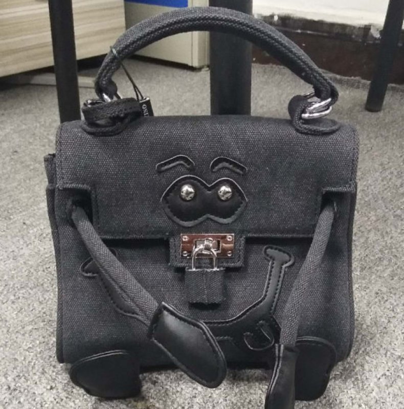 画像3: Woman’s mini canvas little monster smiley Messenger bag wild single shoulder spoof handbag doll bag ミニキャンバスリトルモンスタースマイリーメッセンジャーバッグ　ショルダーバック (3)