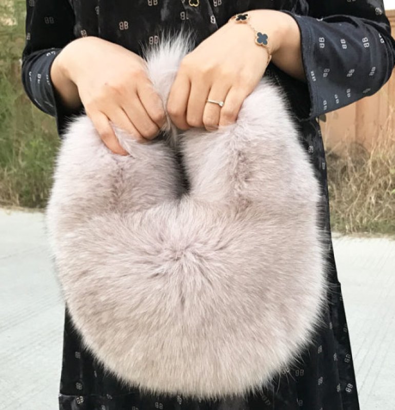 画像4:  woman’s real Fox  hair hand   fur plush bag リアルフォックスファーサークル型モコモコファーバック　トートバック　ハンドバック (4)