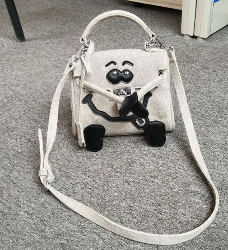 画像9: Woman’s mini canvas little monster smiley Messenger bag wild single shoulder spoof handbag doll bag ミニキャンバスリトルモンスタースマイリーメッセンジャーバッグ　ショルダーバック (9)