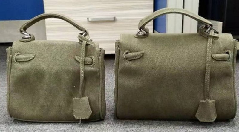 画像6: Woman’s mini canvas little monster smiley Messenger bag wild single shoulder spoof handbag doll bag ミニキャンバスリトルモンスタースマイリーメッセンジャーバッグ　ショルダーバック (6)