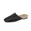 画像2: women's  simple square head temperament flat shoes  hair half drag Muller shoesファー付きシンプルフラットハーフサンダルパンプス　ミュール (2)