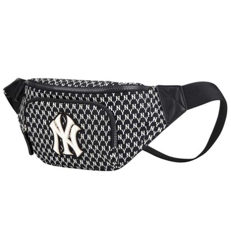 【韓国】ニューエラ■新作*ユニセックス*MESSENGER BAG 韓国】ニューエラ□新作*ユニセックス*MESSENGER BAG