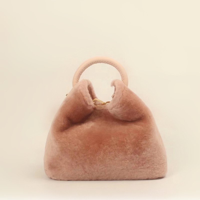 画像3: Woman’s  small designer leather lamb hair chain shoulder slung bucket bag handbag リアルレザー&シープスキンファー スモールトート ショルダー ハンドバッグ (3)