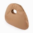 画像12: Woman’s new FW tan quilted pillow bag handbag egg bag キルトピロートート クラッチ ハンドバッグ (12)