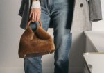 画像8: Woman’s  small designer leather lamb hair chain shoulder slung bucket bag handbag リアルレザー＆シープスキンファー スモールトート ショルダー ハンドバッグ (8)