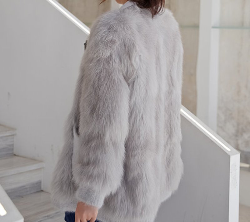 画像11: Women'sfox fur coat short western style small fragrance winter slim fashion coat リアルフォックスファーVネックカーディガンスタイルコート ジャケット  (11)