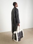 画像7: Woman’soil wax stitching imitation lamb hair handbagモコモコファー付きスクエアトートショルダー ハンドバック　メンズにも (7)