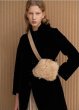 画像2:  woman’s  fur hair bag Waist pouch cross body Plush belt bag　テディ ウエスト バッグ プラッシュベルトファークロスボディ　ウエストポーチ　ポシェットショルダーバッグ　チェストバッグ (2)