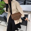 画像8: Woman’s  Messenger bag simple fashion large capacity saddle bagレザーショルダーメッセンジャーサドルバッグ　ハンドバック (8)