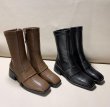 画像11:  women's square head leather  flat boots short boots  レザーベルトフラットブーツマーティンブーツ   (11)