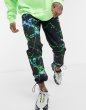 画像5:  Men's  tapered cargo trousers with toggles with abstract print  メンズアブストラクトプリントトグル付きテーパードカーゴパンツ ジョガーパンツ (5)