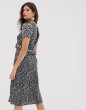 画像3: River Island puff sleeve midi dress with ruffle waist in black print　フリルウエスト付きリバーアイランドパフスリーブミディドレスワンピース　 (3)