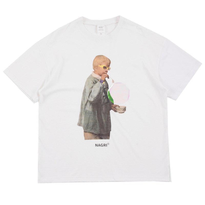 画像8:   NAGRI bubble blowing boy portrait print T-shirt men and women 半袖バブルボーイフォトプリントTシャツユニセックス男女兼用 (8)