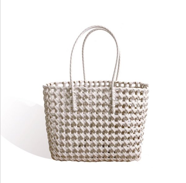 画像1: straw bag hand basket weaving vegetable basket bag  ハンドメイド編みこみ籠 かごバッグハンドバッグ　 (1)