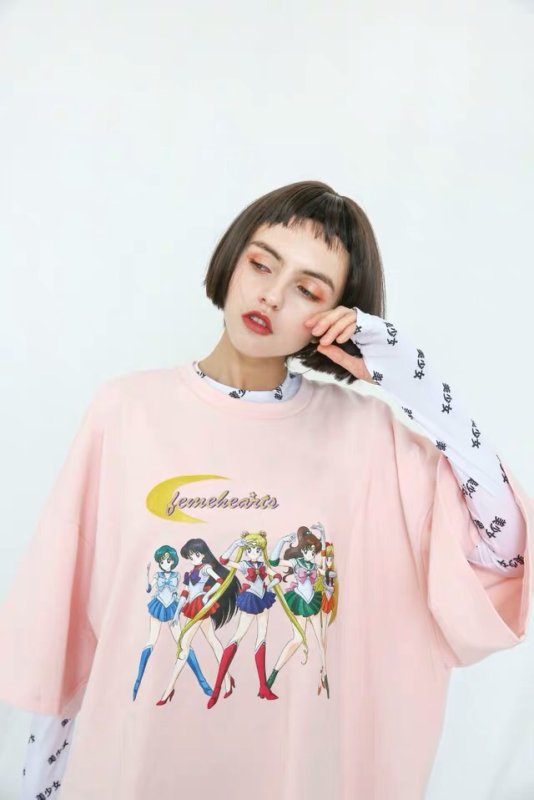 画像2: Oversized Sailor Moon short sleeve T-shirt  海外限定 美少女戦士セーラームーン オーバーサイズ 半袖Tシャツ プルオーバ ー (2)