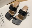 画像8: Women  fine heel Square head Quilted Sandals 　スクエアヘッドレザーキルティングヒールサンダル   (8)