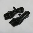 画像2: Women flat bottom open-toe  split toe wear  leather sandals and slippers フラットスプリットトゥサンダル　スリッパ  (2)