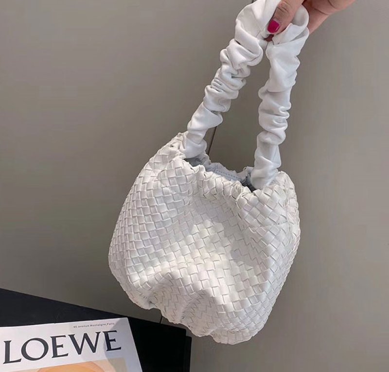 画像11: soft leather braided shoulder portable underarm bag ソフトレザーメッシュショルダートートバッグ (11)