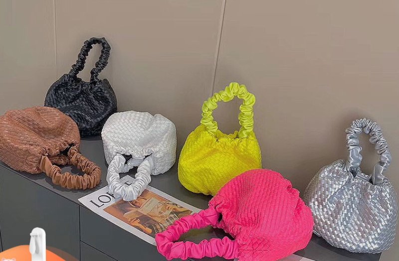 画像2: soft leather braided shoulder portable underarm bag ソフトレザーメッシュショルダートートバッグ (2)