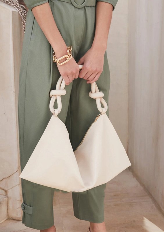 画像4: soft leather zipper twisted shoulder strap  bag ソフトレザージッパーツイストショルダーストラップバッグ (4)