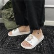 画像13:  men's MB cartoon slippers flip flops  soft bottom sandals  MBコミックデザインプラットフォームフリップフロップサンダルシャワー ビーチサンダル　ユニセックス男女兼用 (13)